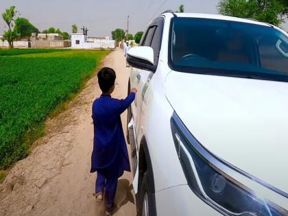 Viral video : Eight year old boy drives fortuner car people cant believe it | Viral Video : ८ वर्षाच्या मुलाने चालवली फॉर्च्यूनर कार, लोकांचा बसत नाहीये यावर विश्वास