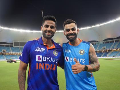 Asia Cup 2022 IND vs HKG Virat Kohli praises Suryakumar Yadav superb batting performance says he is proud of team india batsman | "हा माझ्यासाठी अभिमानाचा क्षण"; विराट कोहलीने सूर्यकुमारवर उधळली स्तुतिसुमने