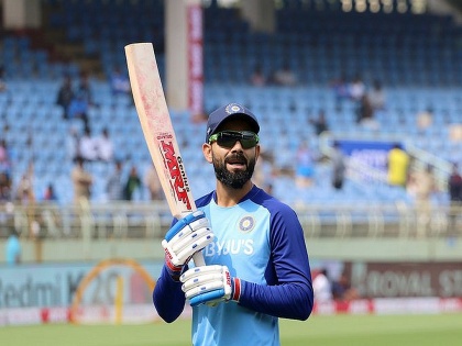 Virat Kohli moves to number 4 in ICC T20 batsman ranking, Quinton De Kock moves to number 8  | IPL 2021आधीच विराट कोहलीला ICCनं दिली भेट; मुंबई इंडियन्सच्या खेळाडूचीही लागली लॉटरी!