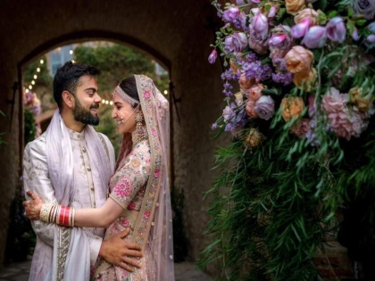 On the first birthday of the wedding, Virat Kohli gave 'special' wishes anushka sharma | लग्नाच्या पहिल्या वाढदिवशी विराटने अनुष्काला दिल्या 'या' खास शुभेच्छा
