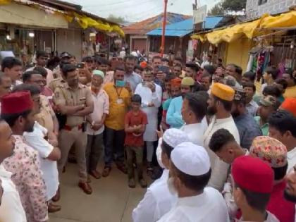 Devotees are prohibited from performing Qurbani at Vishalgad despite the bench order | Kolhapur: खंडपीठाच्या आदेशानंतरही भाविकांना विशाळगडावर 'कुर्बानी'स मनाई; ट्रस्टी, ग्रामस्थांनी साजरी केली नाही 'ईद'