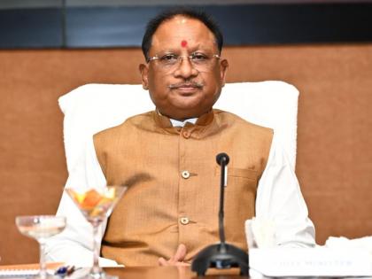 'Work or be prepared to be suspended', Chief Minister Vishnu Dev Sai warns officials | 'काम करा नाहीतर निलंबित होण्यासाठी तयार रहा', मुख्यमंत्री विष्णुदेव साय यांचा अधिकाऱ्यांना इशारा 'Work or be prepared to be suspended', Chief Minister Vishnu Dev Sai warns officials | 'काम करा नाहीतर निलंबित होण्यासाठी तयार रहा', मुख्यमंत्री विष्णुदेव साय यांचा अधिकाऱ्यांना इशारा
