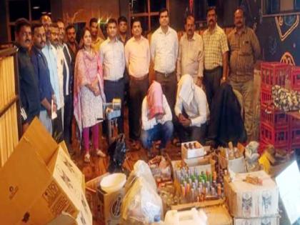 Illegal sale of Goa-made liquor in Maharashtra bottles; three arrested in sangli | Sangli- गोव्याची दारू, महाराष्ट्राची बाटली; सावळजच्या हॉटेलात राजरोस विक्री, तिघांना अटक 