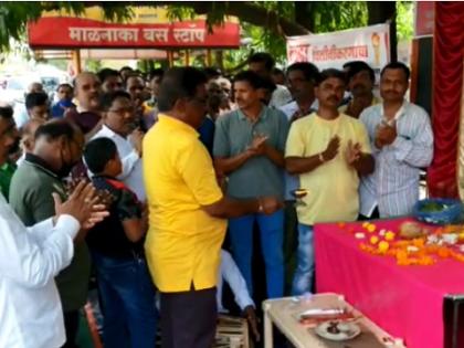 Ratnagiri ST Employees pray to Vitthal | ST Strike : रत्नागिरीतील एस. टी. कर्मचाऱ्यांचे विठूरायाला साकडे