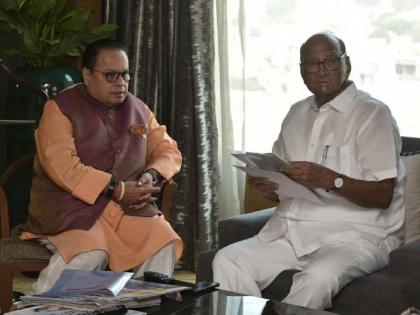 Challenge before the country to preserve democracy: NCP President Sharad Pawar meeting Vijay Darda | लोकशाही जपण्याचे देशासमोर आव्हान : राष्ट्रवादीचे अध्यक्ष शरद पवार