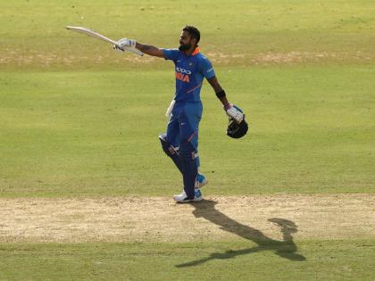 India vs Australia, 2nd ODI: Even after virat Kohli's century, India scored 250 runs | India vs Australia, 2nd ODI: कोहलीच्या शतकानंतरही भारताचे 250 धावांवर समाधान