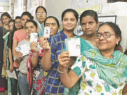 Lok Sabha Election 2019: sealed the fate of 23 candidates for the Lok Sabha election of Aurangabad; 61.87 percent polling | Lok Sabha Election 2019 : औरंगाबाद लोकसभेसाठी २३ उमेदवारांचे भवितव्य सीलबंद; ६१.८७ टक्के झाले मतदान