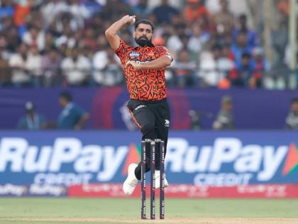 IPL 2025 KKR vs SRH 15th Match Lokmat Player to Watch Mohammed Shami Sunrisers Hyderabad | IPL 2025 : 'हर पल...' पर्पल कॅप'च्या शर्यतीत दिसलाय; ऑरेंज आर्मीच्या ताफ्यातून तो टॉप गियर कधी टाकणार?