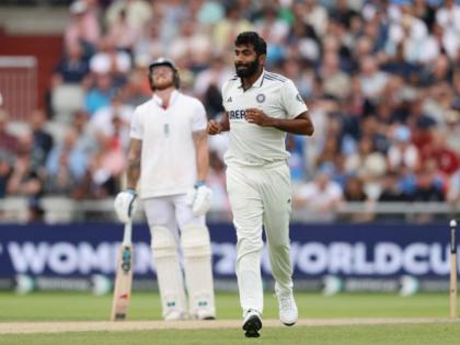 IND vs ENG 5th Test Sitanshu Kotak's Big Revelation On Concerns Around Jasprit Bumrah's Fitness Ahead Of Oval Test | ENG vs IND : बुमराह पाचव्या कसोटी सामन्यासाठी मैदानात उतरणार? कोच म्हणाले, अजून चर्चा झाली नाही, पण...