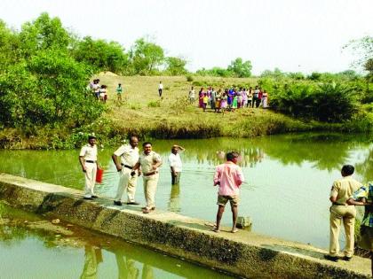 The infants born in immoral bonds in the water of the water | अनैतिक संबंधातून जन्मलेले अर्भक टाकले ओहळाच्या पाण्यात