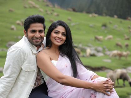 Pooja Sawant and Vaibhav Tatwawaadi seen together in music album | पूजा सावंत आणि वैभव तत्ववादीचा रोमँटिक अंदाज, चाहत्यांना दिलं सरप्राइज