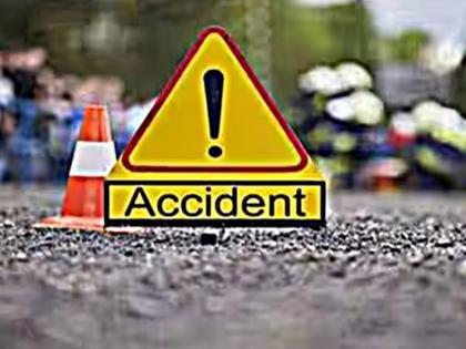 Woman falls under dumper's wheels and is dragged a hundred feet; Woman dies, husband and child survive | डम्परच्या चाकाखाली सापडून शंभर फूट फरफटत नेले; महिलेचा मृत्यू, पती अन् बाळ बचावले Woman falls under dumper's wheels and is dragged a hundred feet; Woman dies, husband and child survive | डम्परच्या चाकाखाली सापडून शंभर फूट फरफटत नेले; महिलेचा मृत्यू, पती अन् बाळ बचावले