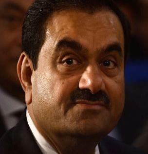 Gautam Adani Group: १३२ अब्ज डॉलर्स अदानींनी गमावले, तरी आणखी कर्ज देण्याची तयारी करतेय ही सरकारी बँक