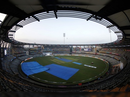 IND vs NZ, 2nd Test Live Update :  Update from Mumbai, The toss has been delayed. There will be a pitch inspection at 9:30 AM  | IND vs NZ, 2nd Test Live Update : ९ वाजून गेले तरी टॉस नाही झाला, भारत-न्यूझीलंड दुसऱ्या कसोटीबाबत आले मोठे अपडेट्स