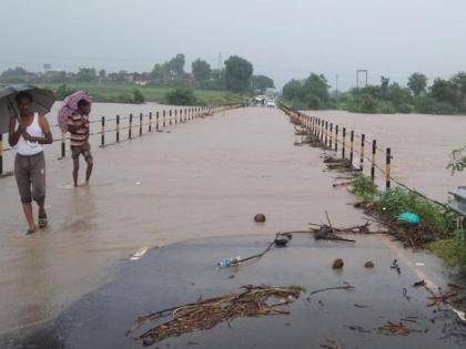 Heavy rain in Wardha district; 5 doors of Lal Nala project opened | वर्धा जिल्ह्यात संततधार पाऊस; लाल नाला प्रकल्पाचे ५ दरवाजे उघडले