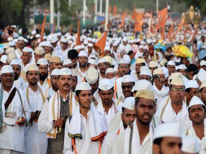 2 Warkari pilgrims who were going to Pandharpur Wari died due to electric shock at Barad in Phaltan taluka | विठ्ठल दर्शनाची आस अधुरीच राहिली; वारीतच २ वारकऱ्यांवर काळाचा घाला,  हरिनामाचा गजर शेवटचा ठरला