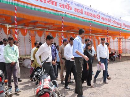 in pandharpur about 12 to 15 lakh devotees entering for ashadhi ekadashi administration planning waterproof mandap for accommodation for warkari and devotees | दिंडीचालक, वारकरी अन् भाविकांना मुक्कामासाठी वॉटरफ्रुप मंडप; पंढरपुरात १५ लाख भाविक येण्याची शक्यता