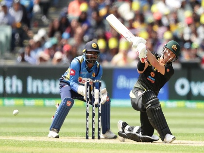 Aus vs SL, T20I : David Warner slams maiden T20I ton, Kasun Rajitha records most expensive figures | डेव्हीड वॉर्नरचा बर्थ डे ब्लास्ट; ट्वेंटी-20 झळकावले पहिले आंतरराष्ट्रीय शतक
