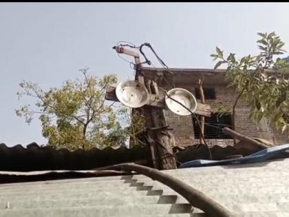 Dishes for mobile range on every house in the village! | Inspirational Story: तुमच्याही घरी नेटवर्क येत नाही का? वाशिमच्या पालकाचा जुगाड पहा, प्रॉब्लेमच सॉल्व्ह