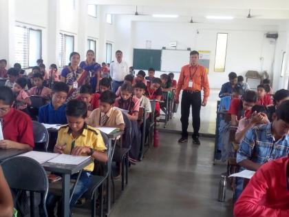 242 students of Washim give child scientific examination | वाशिम येथे २४२ विद्यार्थ्यांनी दिली बाल वैज्ञानिक परीक्षा