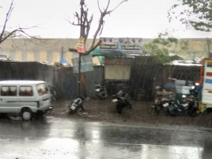 rain showers in Washim district! | वाशिम जिल्ह्यात दमदार पावसाची हजेरी!