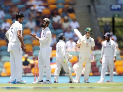 India vs Australia, 4th Test : A maiden Test wicket to cherish for Washington Sundar, Video | India vs Australia, 4th Test : अजिंक्य रहाणेनं रचलेल्या सापळ्यात स्टीव्ह स्मिथ अडकला, पाहा वॉशिंग्टन सुंदरची पहिली विकेट 