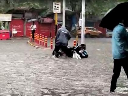 mumbai municipal corporation heavy rain water logging shiv sena no traffic jam | नालेसफाईचे दावे गेले वाहून; वाहतूक खोळंबली नाही, याचे प्रशासनाला कौतुक