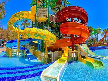Woman Seriously Injured at Jai Malhar Waterpark; Case Filed - English News | Woman Seriously Injured at Jai Malhar Waterpark; Case Filed | Latest News at Lokmattimes.com