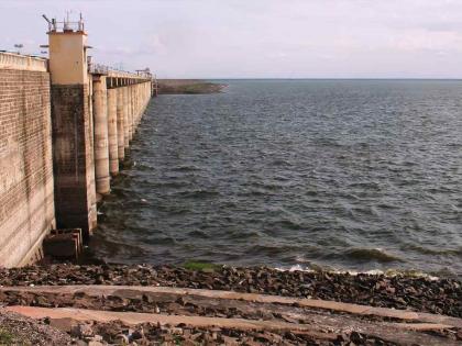 Only 29% water storage in the maharashtra state; 24 districts in Red Zone | राज्यात केवळ २९% पाणीसाठा; २४ जिल्हे रेड झाेनमध्ये, धरणक्षेत्र काेरडेच