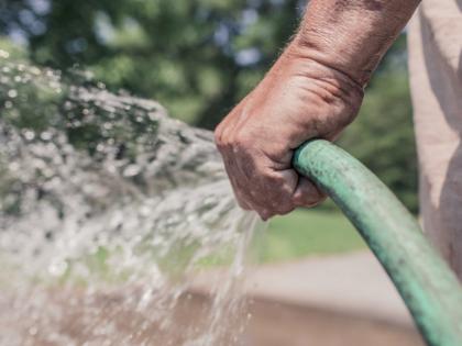 Before the agitation in Nashik, water was hit on the golf club | नाशिकला आंदोलनाआधीच गोल्फ क्लबवर पाण्याचा मारा