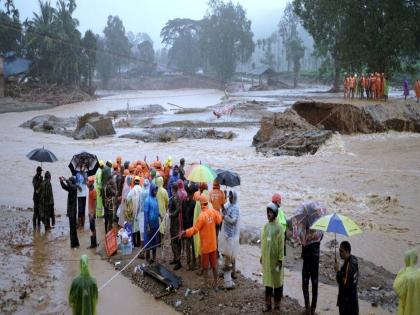 People were drifting away, but there was no solution; Officials in Wayanad said disaster | लोक डोळ्यांदेखत वाहून जात होते, पण उपाय नव्हता; वायनाडमध्ये अधिकाऱ्यांनी सांगितली आपबिती