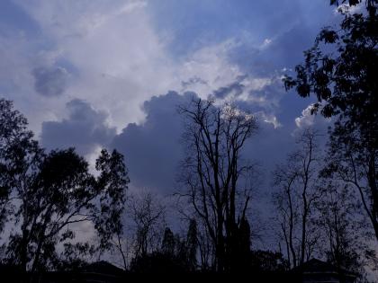 Warning of unseasonal rain in scorching sun, possibility of rain on this day | कडाक्याच्या उन्हात अवकाळी पावसाचा इशारा, या दिवशी पावसाची शक्यता