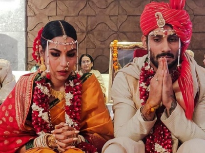 Prateik Babbar gets married to girlfriend Sanya Sagar in an intimate ceremony | असा थाटात पार पडला प्रतिक बब्बर व सान्या सागरचा विवाहसोहळा! पाहा, फोटो!!