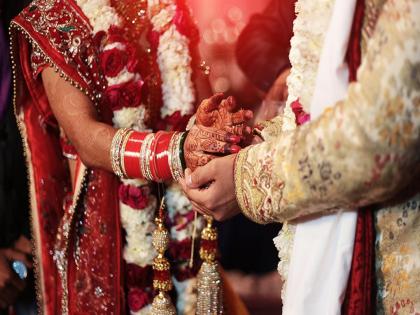 Man arrested for getting married with 6 womens through matrimonial sites | बाबो! एका व्यक्तीने तब्बल सहा महिलांसोबत केलं लग्न, जाणून घ्या कसा झाला भांडाफोड