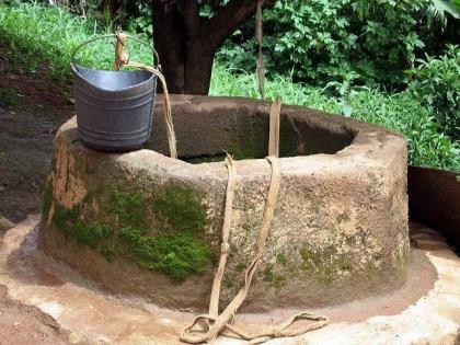 Water wells in the city of Washim filling by clay | वाशिम शहरातील पाण्याच्या विहिरी बुजल्या!