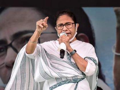 West Bengal Chief Minister Mamata Banerjee has announced that anyone who learns Bengali will get a government job in the state | 'बंगाली' भाषा शिकणार त्यालाच राज्यात सरकारी नोकरी; ममता बॅनर्जींचा मोठा निर्णय