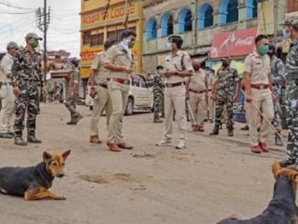 coronavirus clash broke between police and locals in west bengal during lockdown rkp | CoronaVirus : पश्चिम बंगालमध्ये राडा, पोलीस-स्थानिक यांच्यात हाणामारी, पाहा व्हिडीओ 