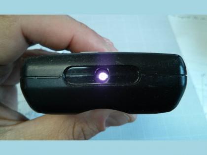 What Is The Use Of Tiny Infrared Light In TV Remote  | TV रिमोटमधील ‘या’ छोट्या लाईटचा उपयोग तरी काय? डोळ्यांना का दिसत नाही याचा प्रकाश? जाणून घ्या 