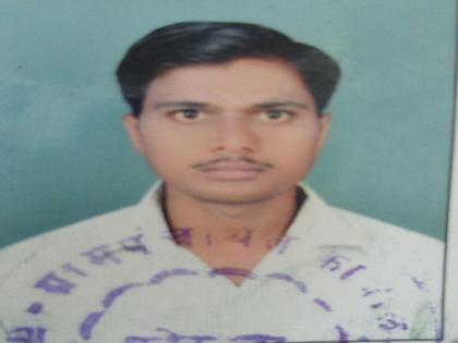 Suicides of young farmer due to indebtedness at Sonpeth | सोनपेठ येथे कर्जबाजारीपणामुळे तरुण शेतकऱ्याची आत्महत्या