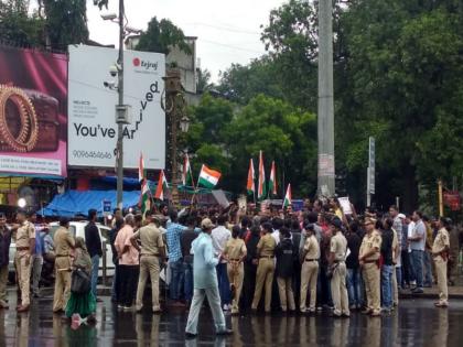 For the honor of Constitution, youth's on road in Pune | संविधानाच्या सन्मानासाठी पुण्यात तरुणाई रस्त्यावर