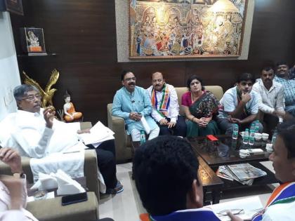 MNS delegation met Chandrakant Patil for drought issue in state | दुष्काळासंदर्भात मनसेच्या शिष्टमंडळाने घेतली चंद्रकांत पाटील यांची भेट 