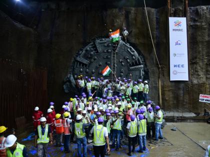 Colaba-Bandra-Seipz Metro 3 is complete 3.8 km tunnel works | कुलाबा–वांद्रे–सीप्झ मेट्रो ३ चे ३.८१४ किमीचे भुयारीकरण पूर्ण