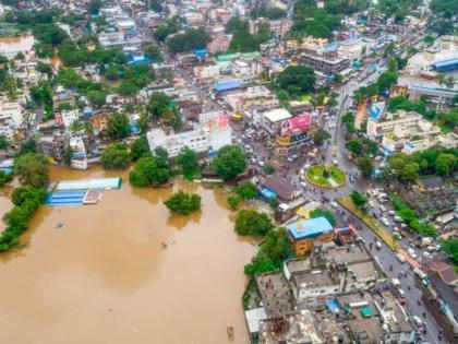 The city of Karad is surrounded by flood due to Rain NDRF team reached there | Karad Flood: कृष्णामाई खवळली! कराड शहराला पुराने वेढले; NDRF टीम दाखल 