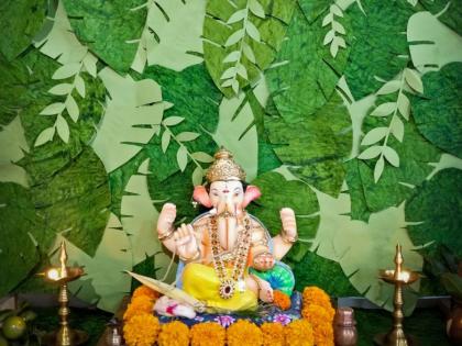 To save the forest of Aare decoration theme in Ganpati Festival | आरेचं जंगल वाचवण्यासाठी आता गणपतीच्या देखाव्यातून समाज प्रबोधन