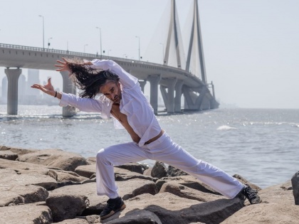 Mumbai will thrive on the dance of Ali Salami of France | मुंबई थिरकणार फ्रान्सच्या अली सालमीच्या नृत्यावर