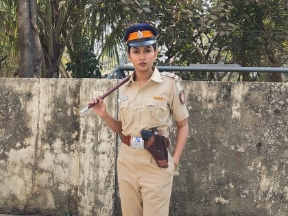 Marathi actress Meera Joshi playing a police officer | मराठमोळी अभिनेत्री मीरा जोशी बनली पोलीस अधिकारी, जाणून घ्या याबद्दल
