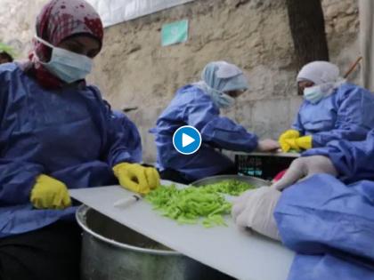 Syrian womens are distributing food to the poors watch video myb | सलाम! घरची परिस्थिती बिकट, पण मनाची श्रीमंती मोठी; मुस्लिम विधवा राबतात गोरगरीबांसाठी