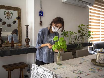 People are more at risk to contract deadly Covid-19 at home, says study