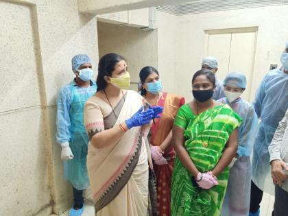 CoronaVirus News: Women are not safe in Corona Center in the state - Chitra Wagh | CoronaVirus News : राज्यात कोरोना सेंटरमध्ये महिला सुरक्षित नाहीत - चित्रा वाघ