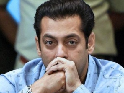 Salman khan scared to shoot bigg boss 14 in corona says have a newborn niece at home | कोरोना काळात शूटिंग करण्यासाठी घाबरतोय सलमान खान, म्हणाला- माझ्या घरी...